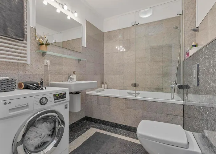 Apartament Tomato - With Free Parking *