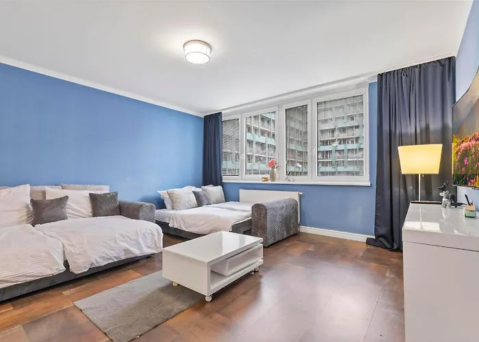 Tomato - With Free Parking アパート